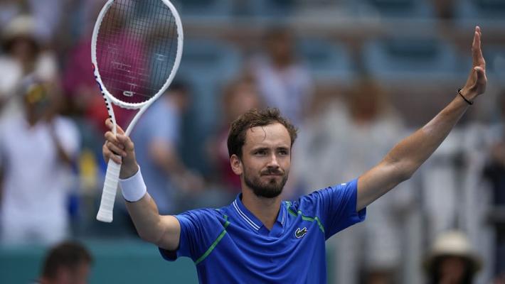 然的定位球 然的定位球