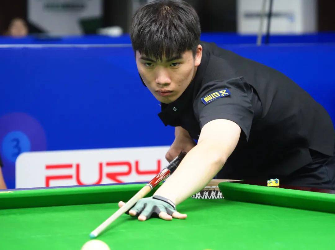 的紧张赛程 的紧张赛程