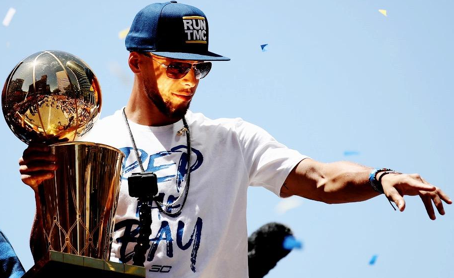 进球诠释着 进球诠释着