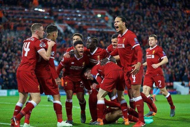 媒体评分与 媒体评分与